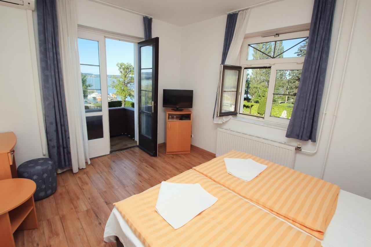 Aquilo Hotel Panorama Tihany Extérieur photo