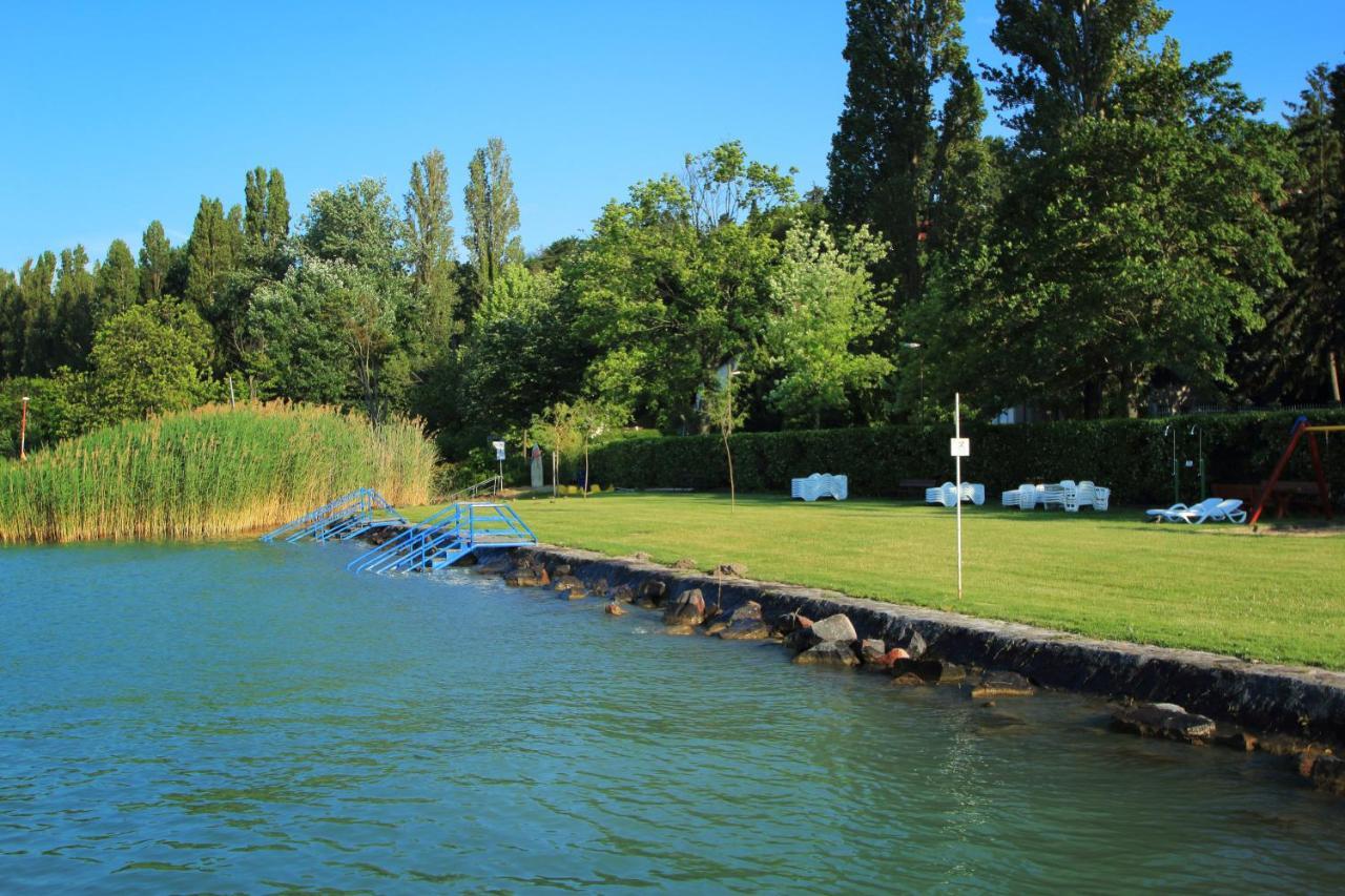 Aquilo Hotel Panorama Tihany Extérieur photo